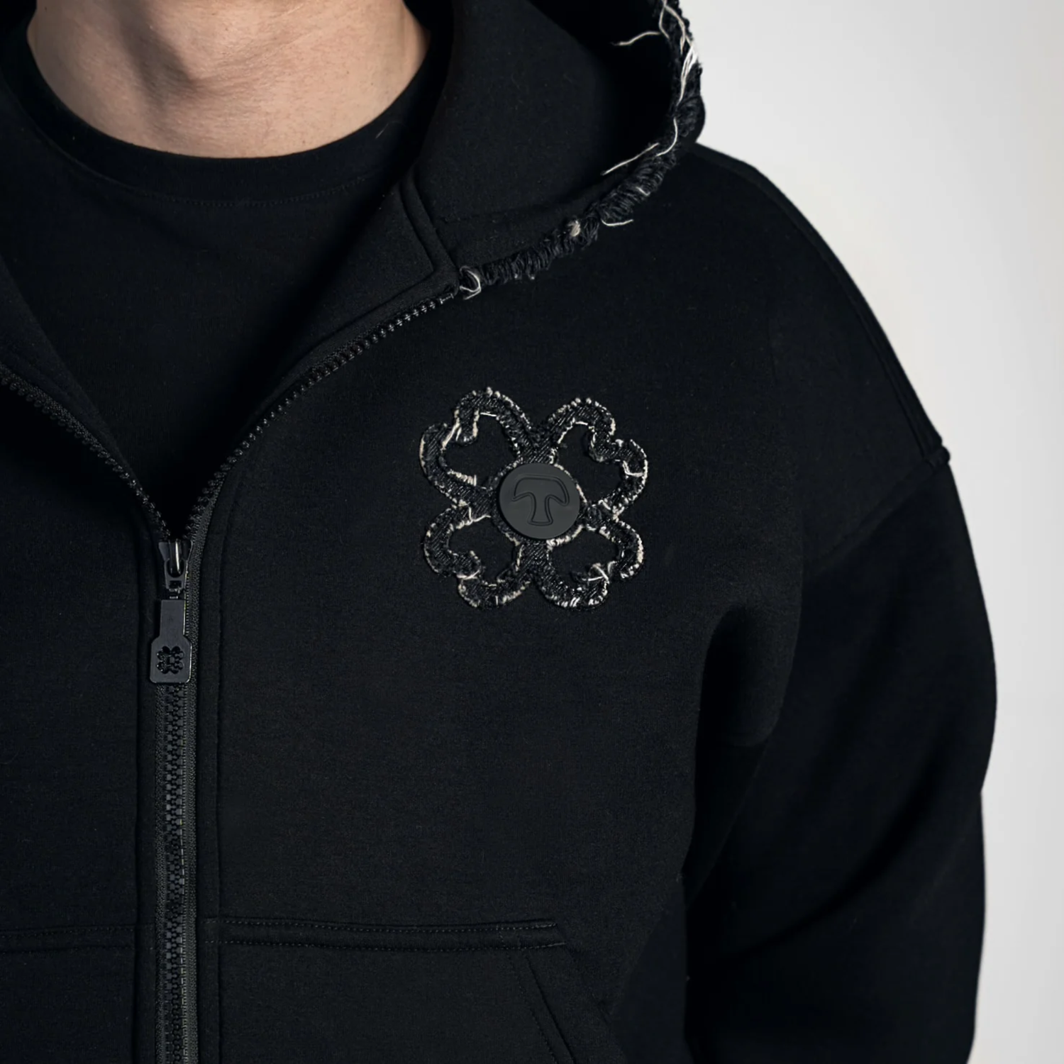 TOROM – Obsidian Black Jacket