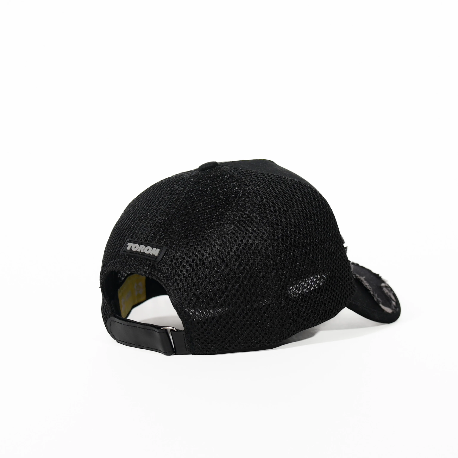 TOROM – Obsidian cap